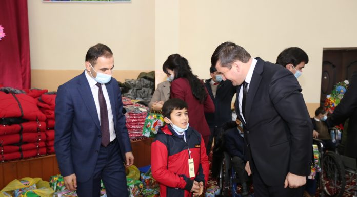 ОН КИ ХАНДОНАД ЯТИМИ ХАСТАРО…