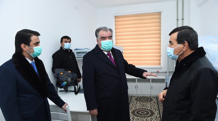 Ифтитоҳи бинои 12-ошёнаи хобгоҳи рақами 8-и Донишгоҳи миллии Тоҷикистон дар шаҳраки донишҷӯён