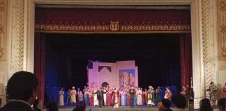 ТАМОШОИ НАМОИШНОМАИ “ХУСРАВ ВА ШИРИН” ДАР ТЕАТР