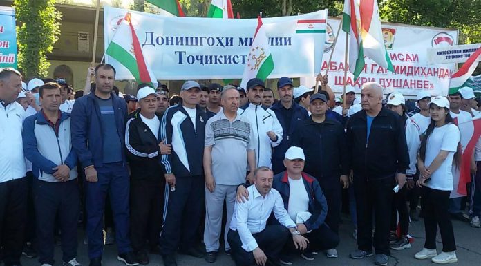 Студенты и преподаватели ТНУ приняли участие в Национальном беге