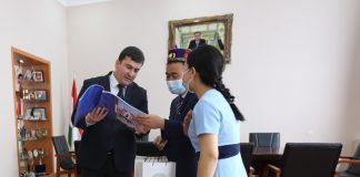Визит директора Института Конфуция при Таджикском национальном университете в ТНУ