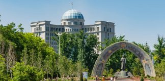 ИСТИҚЛОЛИЯТ ВА РАВАНДИ ҶАҲОНИШАВӢ