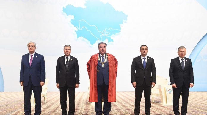 МАКТАБИ ДАВЛАТДОРИИ МУҲТАРАМ ЭМОМАЛӢ РАҲМОН – НАМУНАИ ИБРАТ БАРОИ САРОНИ (ЛИДЕРОНИ) ДАВЛАТҲОИ ОСИЁИ МАРКАЗӢ ВА ҶАҲОН