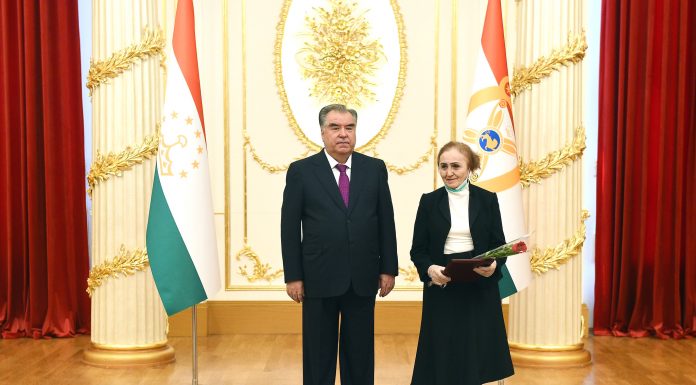 Торжественная церемония вручения государственных наград преподавателям и сотрудникам Университета