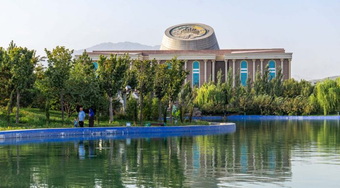 ИСТИҚЛОЛИЯТ ВА ИМРЎЗУ ФАРДОИ ДАВЛАТ