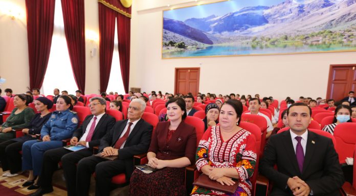 Литературно-музыкальный вечер, посвященный Дню Независимости Республики Таджикистан