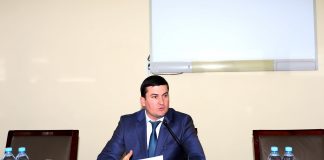 ИЛМАТ БА АМАЛ ЧУ ЁР ГАРДАД…