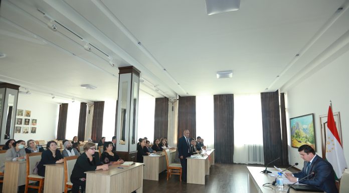 РОҲҲОИ НАВИ ОМӮЗИШИ ЗАБОНИ РУСӢ