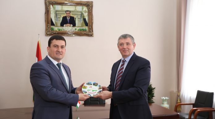 ҲАМКОРӢ БО ДОНИШГОҲИ ФЕДЕРАЛИИ УРАЛ