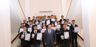 Победители городского конкурса «Илм-фурӯғи маърифат»
