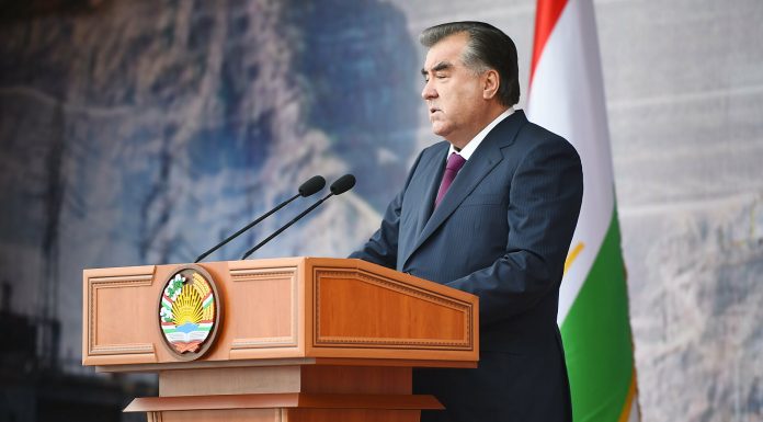 НАҚШИ ПЕШВОИ МИЛЛАТ ДАР БУНЁДИ ДАВЛАТДОРИИ НАВИНИ МИЛЛӢ