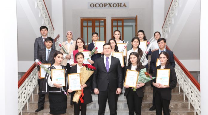 Победители городского тура конкурса «Мудрости зари сиянье…»