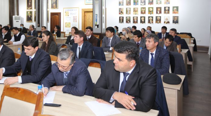 ВОХӮРӢ: ОМОДА НАМУДАНИ МЕНЕҶЕРОНИ КАСБӢ