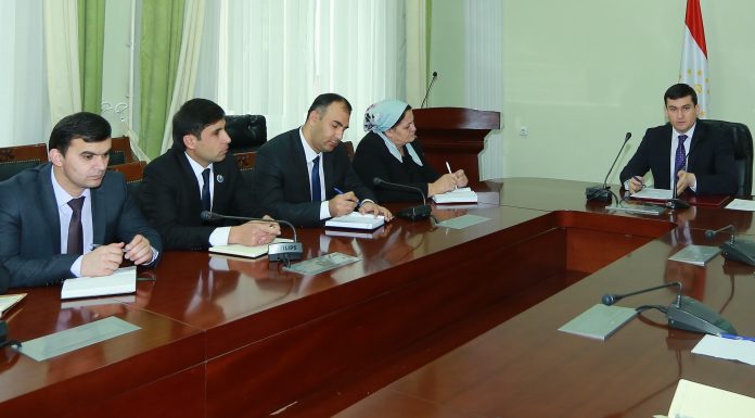 ВОХӮРӢ: СИРФАН УСУЛҲОИ НАВИ ТАРБИЯРО ПЕШ ГИРИФТ…