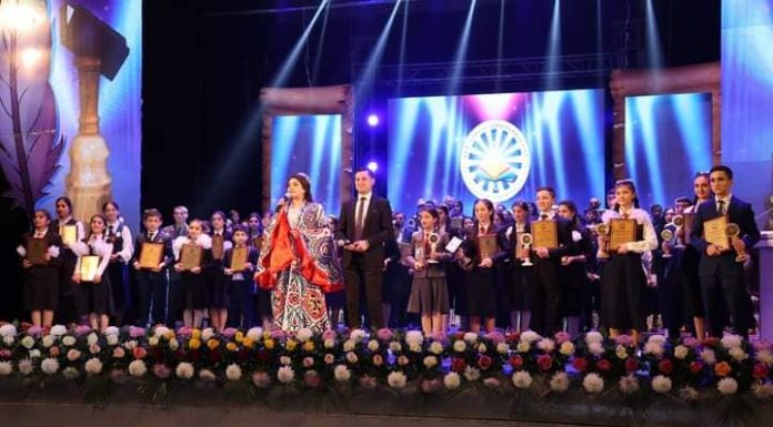 ДОНИШГОҲИ МИЛЛӢ: ҒОЛИБОНИ ОЗМУНИ ҶУМҲУРИЯВИИ «ФУРӮҒИ СУБҲИ ДОНОӢ …»