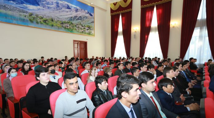 ДМТ: ХУШҲОЛИИ ЯТИМОНУ НИЁЗМАНДОН ДАР АРАФАИ СОЛИ НАВ