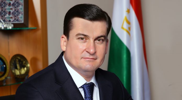 2021 – СОЛИ ТАЪРИХӢ ВА ФАРОМӮШНАШАВАНДА Табрикоти ректори Донишгоҳи миллии Тоҷикистон, профессор Хушвахтзода Қ.Х. ба муносибати Соли нави мелодии 2022