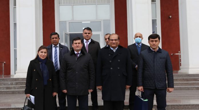 БОЗДИДИ САФИРИ ПОКИСТОН АЗ ДОНИШГОҲ