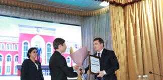 НИШАСТИ МАТБУОТӢ: ОЗМУНИ МАҚОЛАИ БЕҲТАРИНИ НАВРӮЗӢ МИЁНИ РӮЗНОМАНИГОРОН