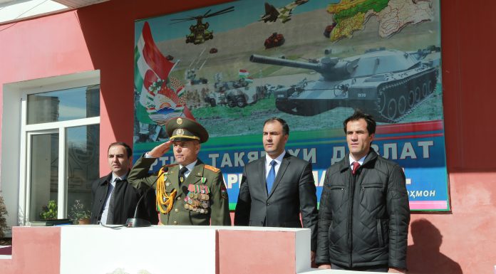 ЧОРАБИНИИ ҶАШНӢ ДАР КАФЕДРАИ ҲАРБӢ