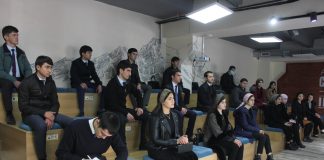 Студенты ТНУ посетили ГУ «Бизнес-инкубатор Таджикистана»