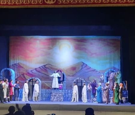 ТАМОШОИ НАМОИШНОМАИ ТЕАТРӢ