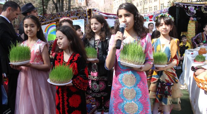 Праздник Навруз в лицее при ТНУ