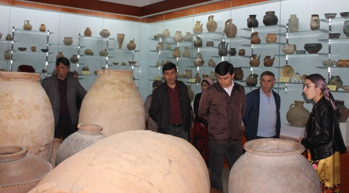 ТАМОШОИ КОРМАНДОНИ ДОНИШГОҲ АЗ ОСОРХОНАИ МИЛЛӢ