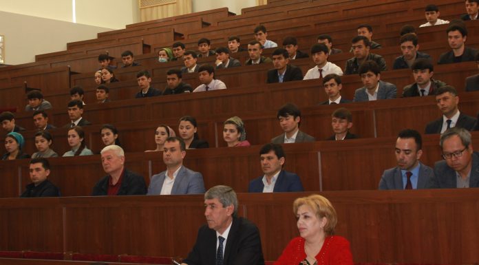 ТАЛАБОТ БА МУТАХАССИСОНИ КАСБӢ ЗИЁД АСТ