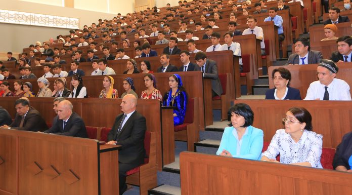 В ТНУ ПРОШЕЛ ПЕРВЫЙ ТУР РЕСПУБЛИКАНСКОГО КОНКУРСА «НАУКА – СВЕТОЧ ПРОСВЕЩЕНИЯ»