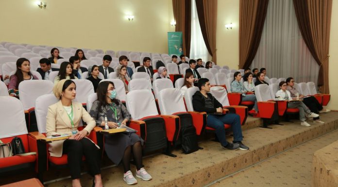 Встреча студентов с представителями организации «Startup Choikhona»