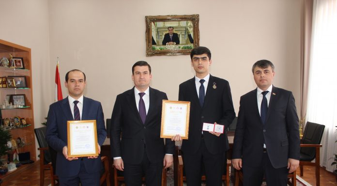 ДМТ: ШОҲРУХ ДОНИШҶӮИ БЕҲТАРИНИ ИДМ ШУД!