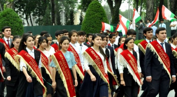 БОВАРӢ БА ҶАВОНОН