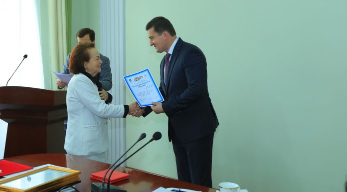 МУАРРИФИИ ДАСТОВАРДҲО ВА ҚАДРДОНИИ УСТОДОНУ ДОНИШҶӮЁН ДАР ШУРО