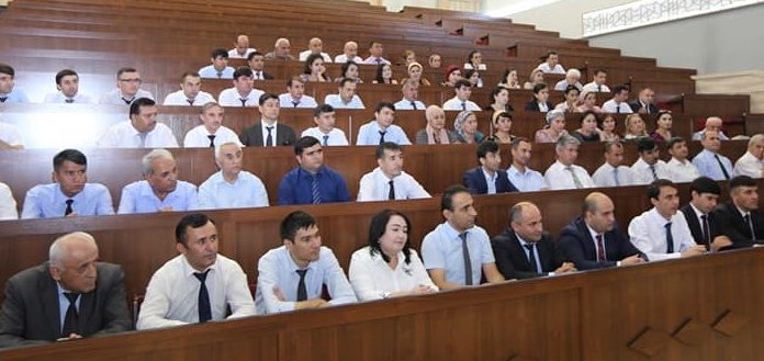 АЗ ВАТАНДӮСТӢ ВА ИНСОНДӮСТӢ ҲАРФ БОЯД ЗАД…