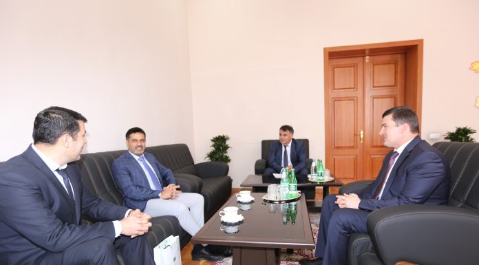 ҲАМКОРӢ ДАР САМТИ ЗАБОНОМӮЗӢ