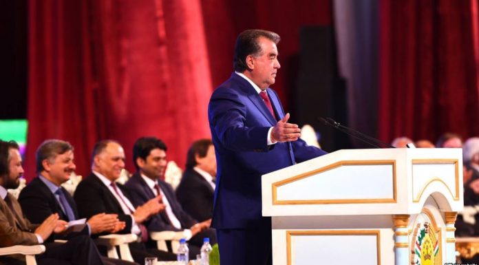 СИМОИ ПЕШВОИ МИЛЛАТ ҲАМЧУН СУХАНВАР