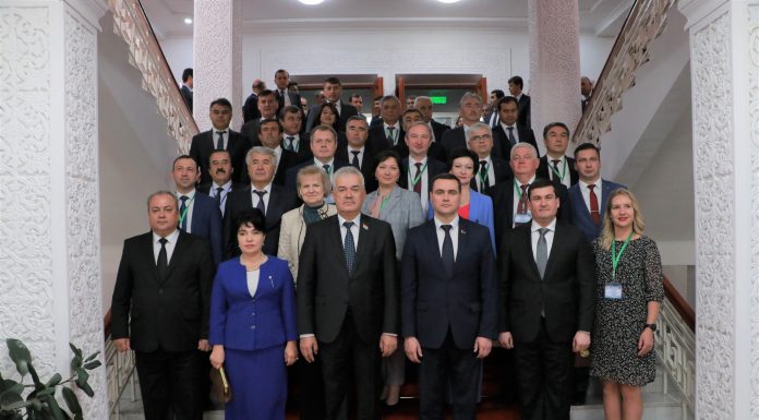 ФОРУМИ РЕКТОРОНИ МУАССИСАҲОИ ТАҲСИЛОТИ ОЛИИ КАСБИИ ТОҶИКИСТОНУ БЕЛАРУС ДОИР ГАРДИД