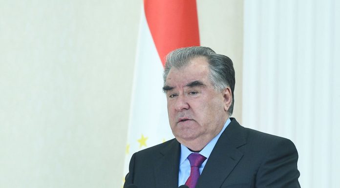 ДАВЛАТМАРДЕ, КИ АЗ УСТУРАҲО ВОҚЕИЯТ СОХТ…