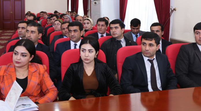 ТАВАҶҶУҲ БА ФАЪОЛИЯТИ КОРМАНДОНУ ОМӮЗГОРОНИ ҶАВОН