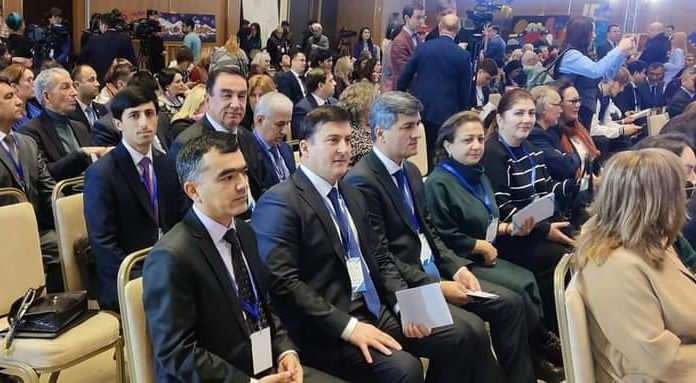 ИШТИРОКИ РОҲБАРИЯТИ ДОНИШГОҲ ДАР ФОРУМИ БАЙНАЛМИЛАЛӢ