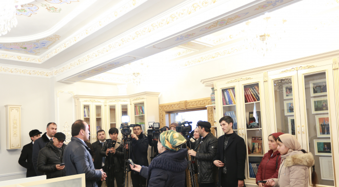 БОЗДИДИ РӮЗНОМАНИГОРОН АЗ МАРКАЗИ ИЛМӢ-ТАҲҚИҚОТИИ ПЕШВОИ МИЛЛАТ