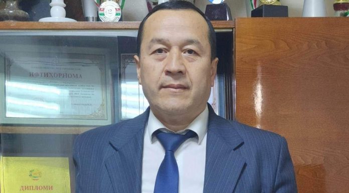 ДИПЛОМИ АКАДЕМИКӢ МУБОРАК!