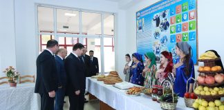 САДА ҶАШНИ МЕҲР АСТ