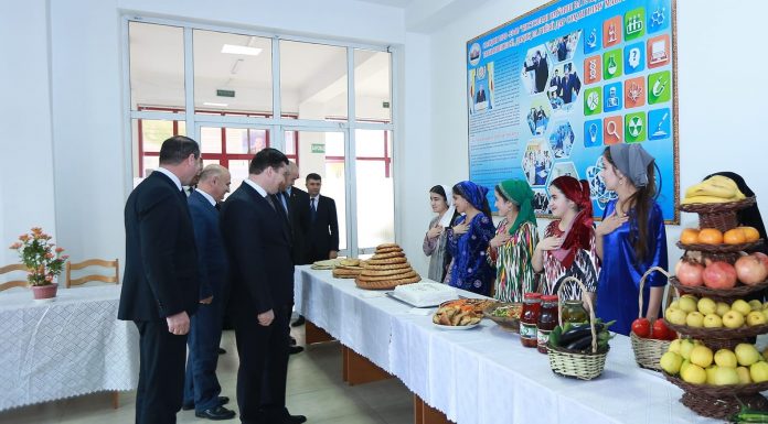 САДА ҶАШНИ МЕҲР АСТ