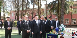 ҶАШНИ НАВРӮЗ ДАР ЛИТСЕЙИ ДОНИШГОҲ