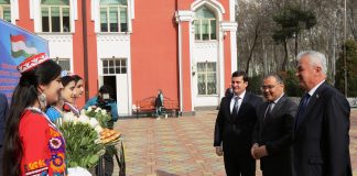 ОҒОЗИ ФОРУМИ РЕКТОРОНИ ДОНИШГОҲҲОИ ТОҶИКИСТОНУ УЗБЕКИСТОН ДАР ЗАМИНАИ ДОНИШГОҲИ МИЛЛИИ ТОҶИКИСТОН