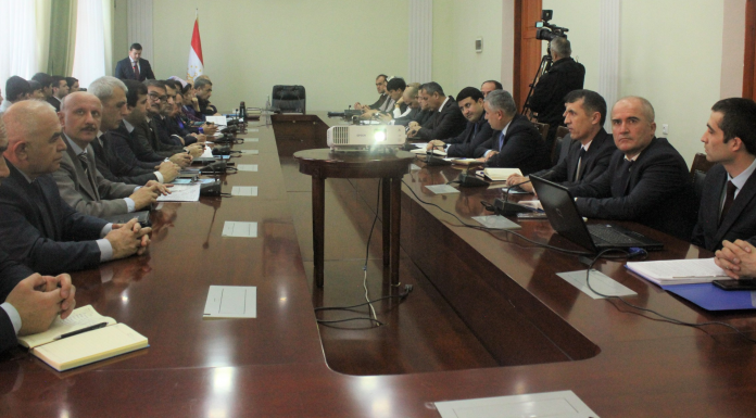 ПЕШВОИ МИЛЛАТ ВА МАСОИЛИ МУБРАМИ ТАЪРИХИ ХАЛҚИ ТОҶИК