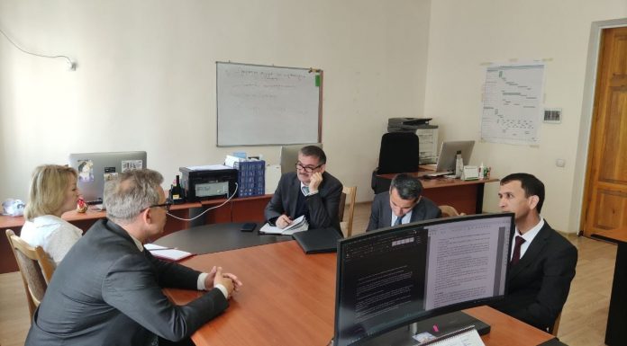 ВСТРЕЧА С ДИРЕКТОРОМ ШКОЛЫ ГУМАНИТАРНЫХ И ТОЧНЫХ НАУК УЦА ХОМЯКОВЫМ МАКСИМОМ БОРИСОВИЧЕМ