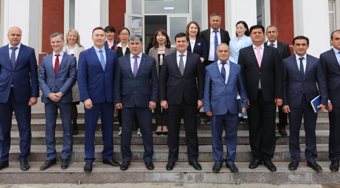 «РУССКИЙ МИР АЗИИ»: В ДУШАНБЕ СОСТОЯЛАСЬ НАУЧНО-ПРАКТИЧЕСКАЯ КОНФЕРЕНЦИЯ